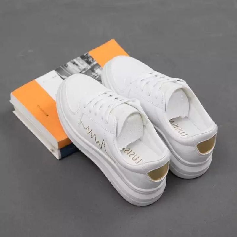 New Korean Women's White Sneakers Leather Flat Lace-up Korean Style Rubber Shoes for Women