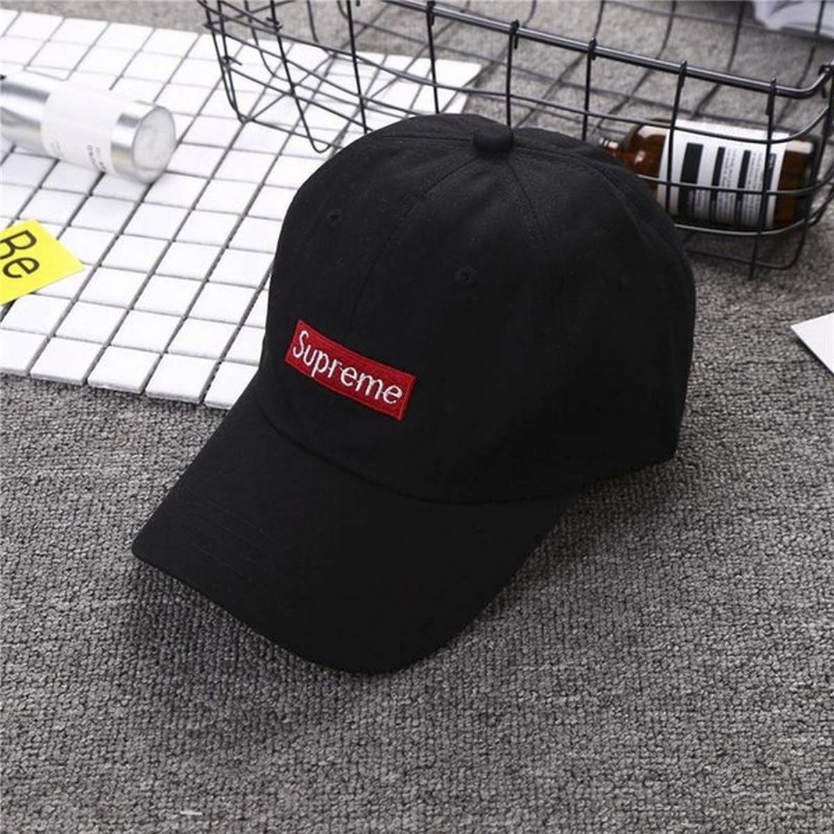 Men's Supreme cap (free size)
