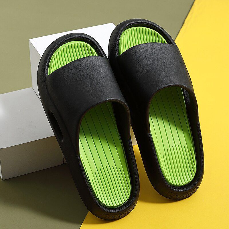 Summer Womens Slippers Design Runway EVA Smelless Thick Sole Slides Pool Beach Flip Flops Male Ladies Indoor Bath Slides