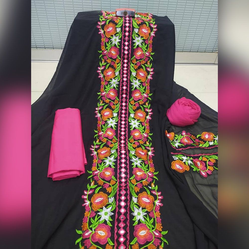 মহিলাদের জন্য কালো রঙের ইন্ডিয়ান আনস্টিচড জর্জেট সালোয়ার কামিজ থ্রি পিস পোশাক