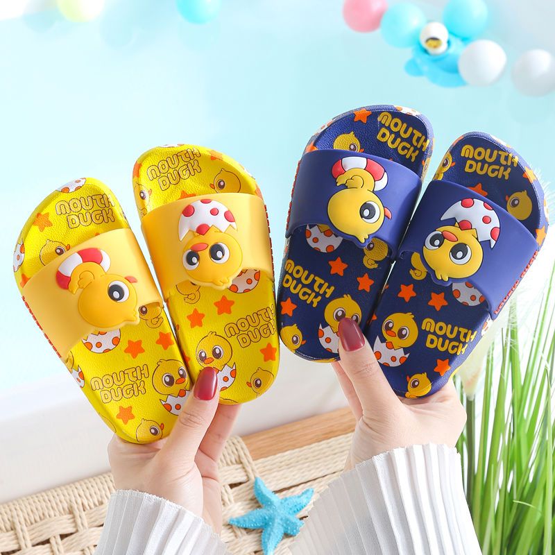 Summer Fashion Cartoon Sandals for Kids Unisex Non-slip Home Slippers Boy Sandals Girl Slippers Comfortable Flop Flop Kids Slippers