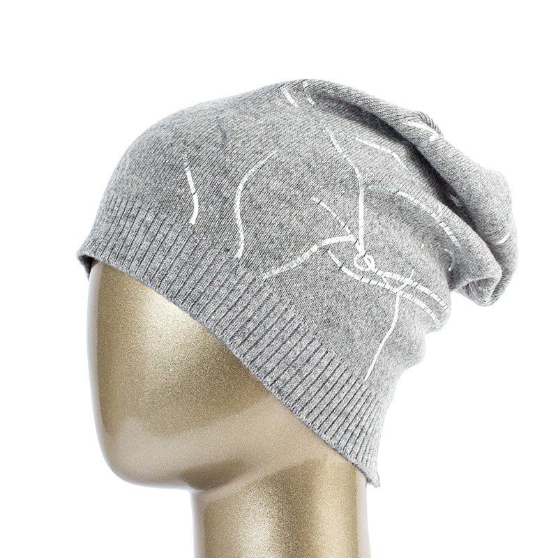 Geebro Women's Geometric Print Cashmere Beanies Casual Winter Cashmere Knitted Hats Ladies Autumn Printing Beanie Cap