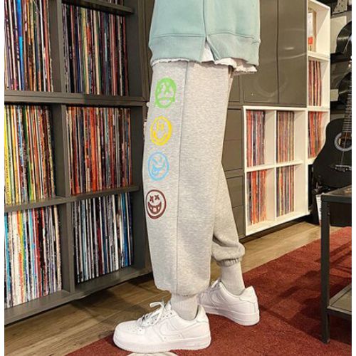 Fashion Mens Vintage Washed Hip Hop Smile Face Printed Loose Fit Denim Pants Urban Style Trousers Male Sweatpants