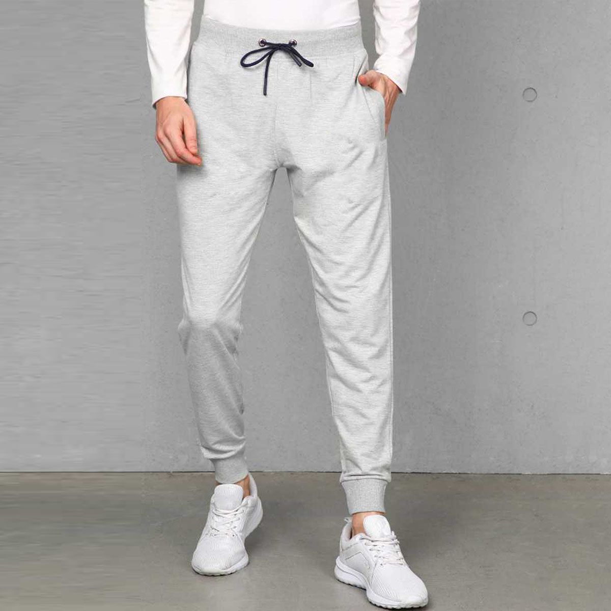 Ladies Fashionable Slim Fit Cotton Joggers Pant.