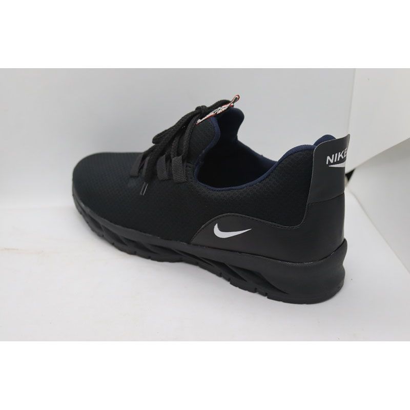 High quality sneakers black color for men
