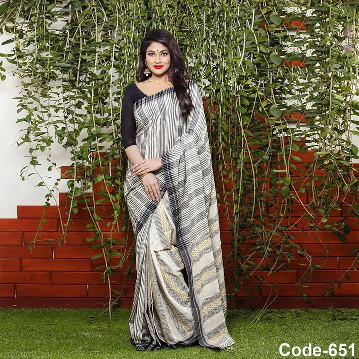 Multicolor Khadi Saree for Women (from Tangail)