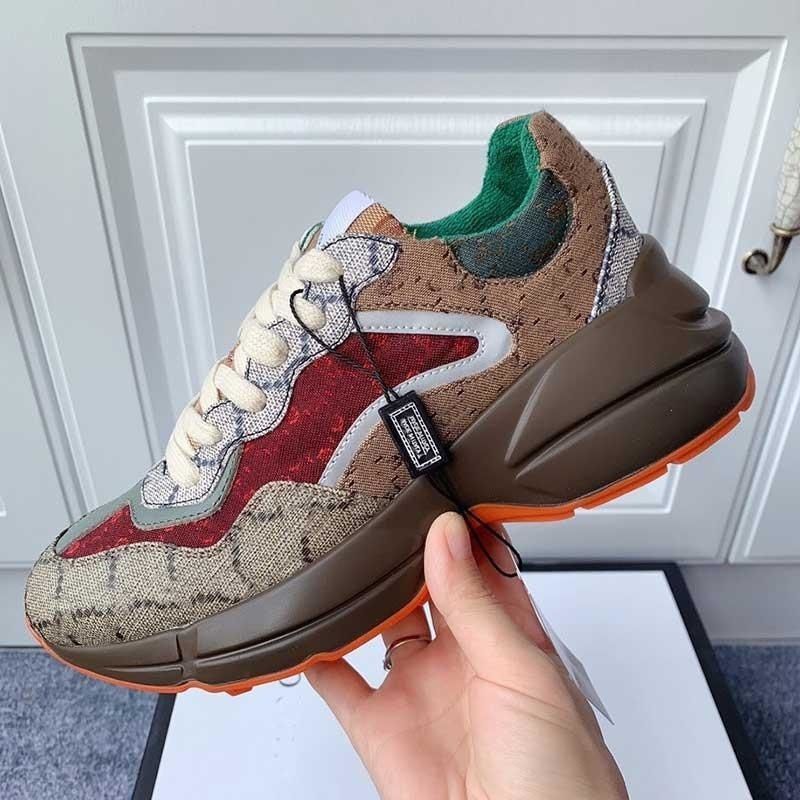 Designer Rhyton Shoes Beige Men Trainers Vintage Luxury Chaussures Ladies Shoe Fashion Sneakers Wave Mouth Sneaker