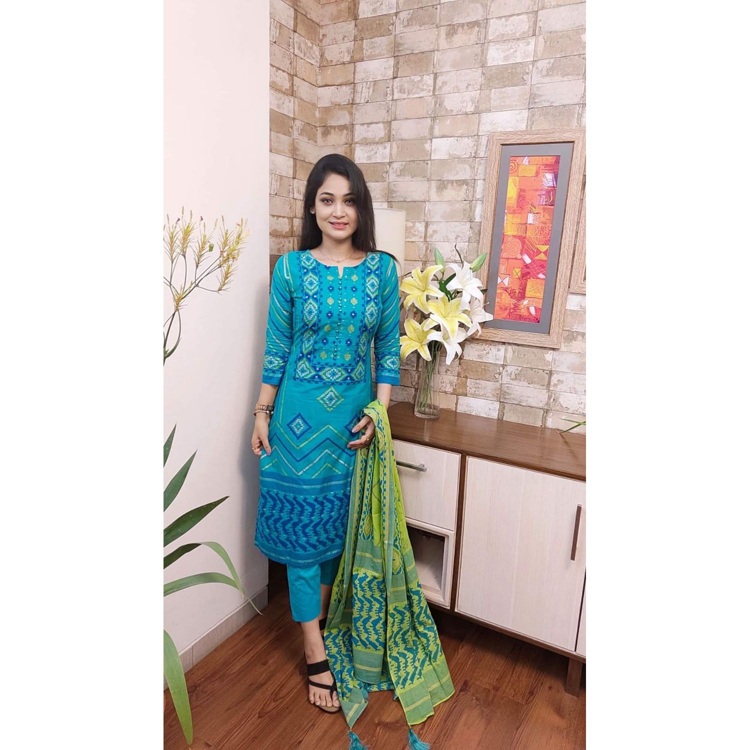 Exclusive unstitched fashinable stylist cotton (3 pice) For women