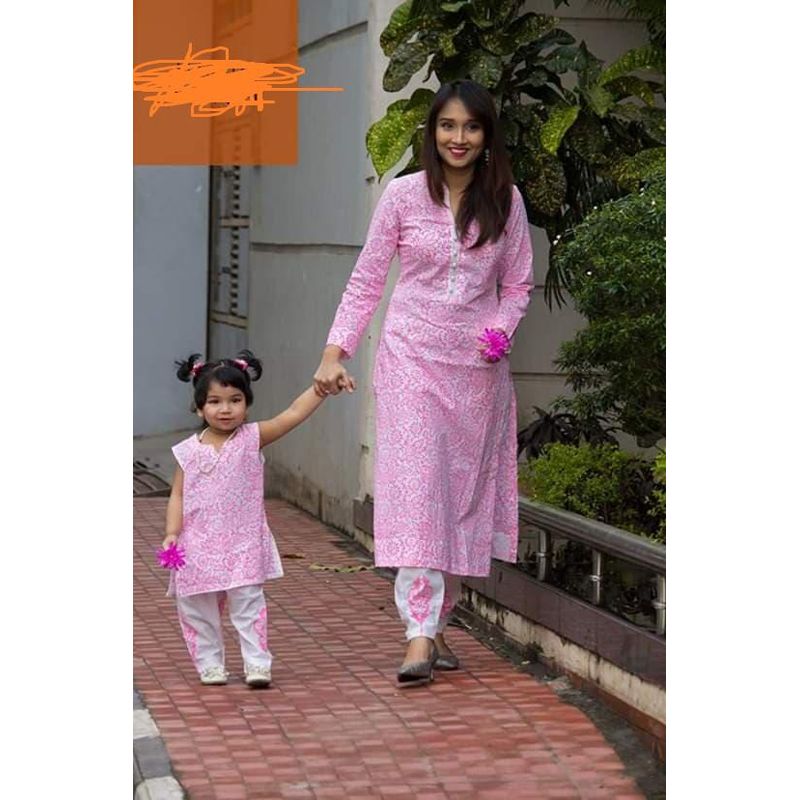 Unstitched Pink Cotton screen Printed Salwar Kameez for Women