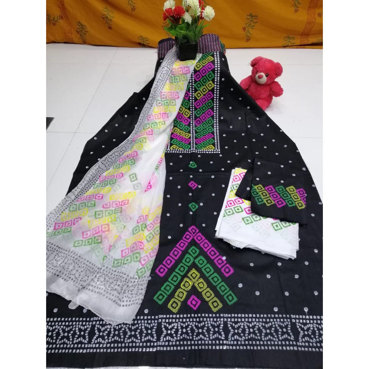 ব্লক প্রিন্ট থ্রি-পিস-Block Print Cotton Three Piece [3 Piece] For Women