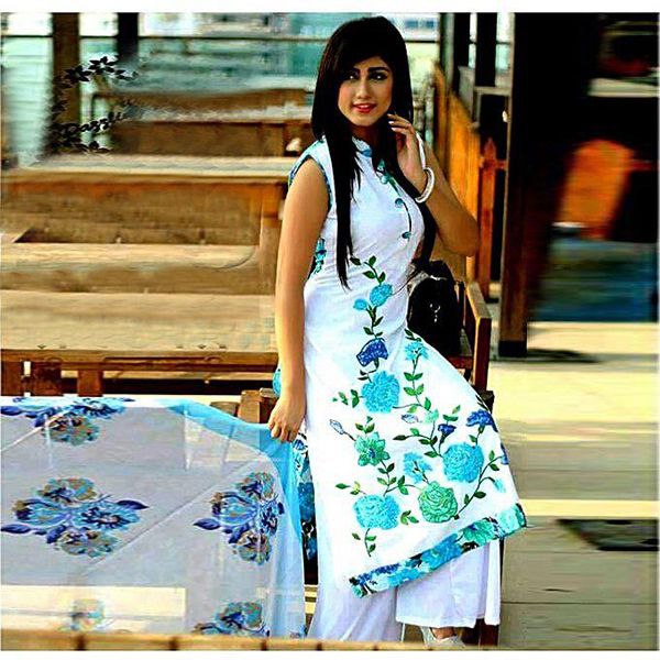 Fashionable Unstitched white Cotton Block Printed Salwar Kameez For Women