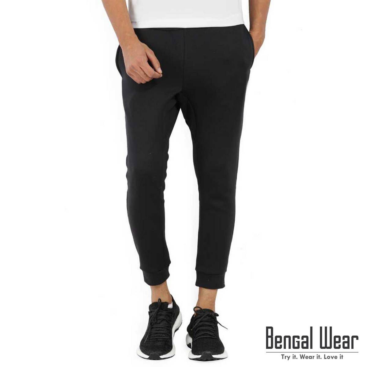 Slim-Fit Sweatpants / Joggers for Man - Deep Black