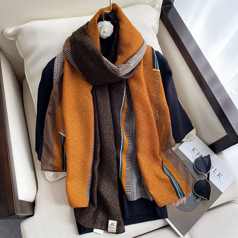 2021 new design brand spring women scarf fashion plaid print cotton hijabs scarves for ladies shawls and wraps pashmina stoles