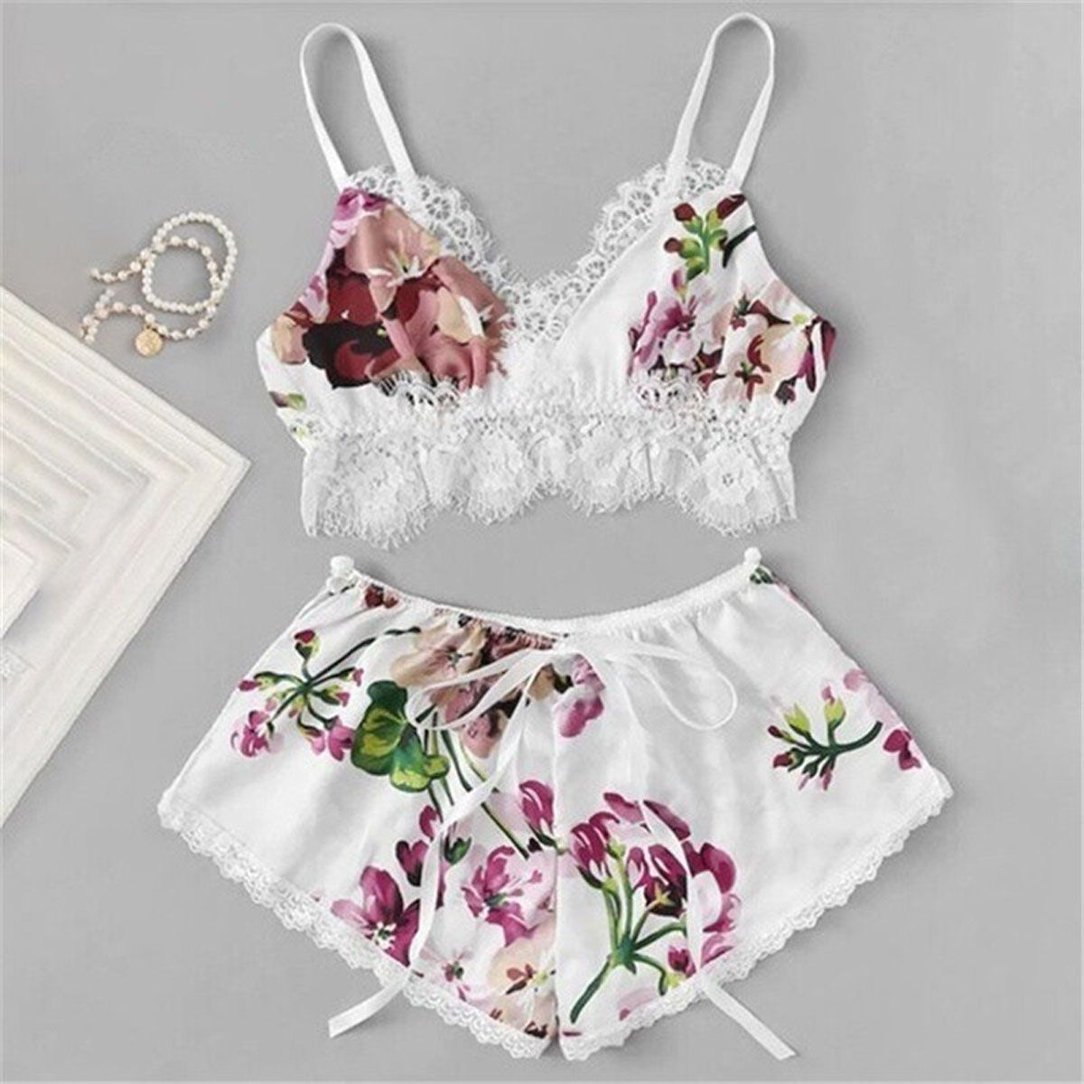 y Pajama For Women Sleepwear Women Pyjama Set White Lace V-Neck Sleeveless Cami Top And Shorts Fashion Lace Patchwork