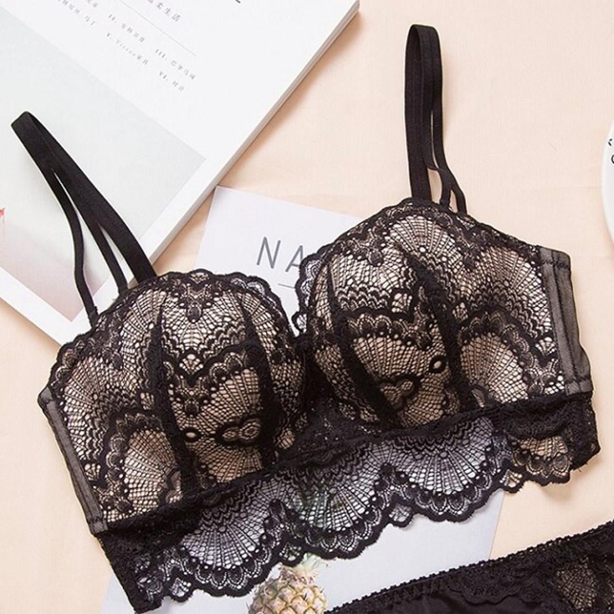 Massage Palm Cup lesbian  bra plus size women bra seedless Comfortable steel ring-free gathering lace bra