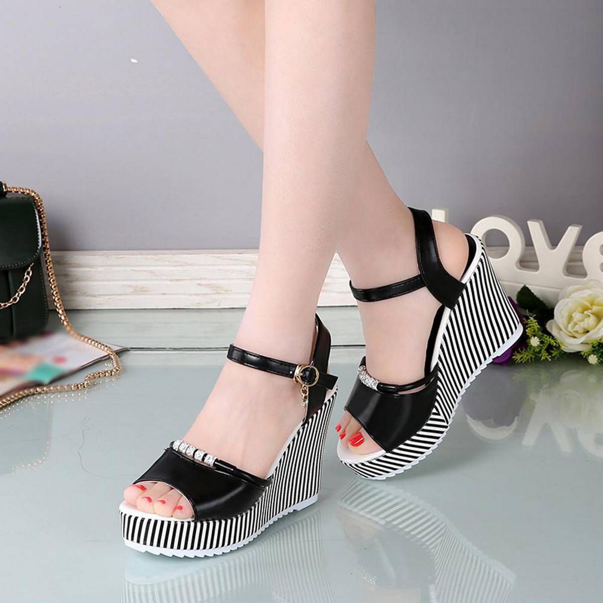 Korean Sandals for Women Women Fish Mouth Rhinestone Platform High Heels Sandals Buckle Slope Sandals Women Casual Flat ShoeFashion Shoes Work