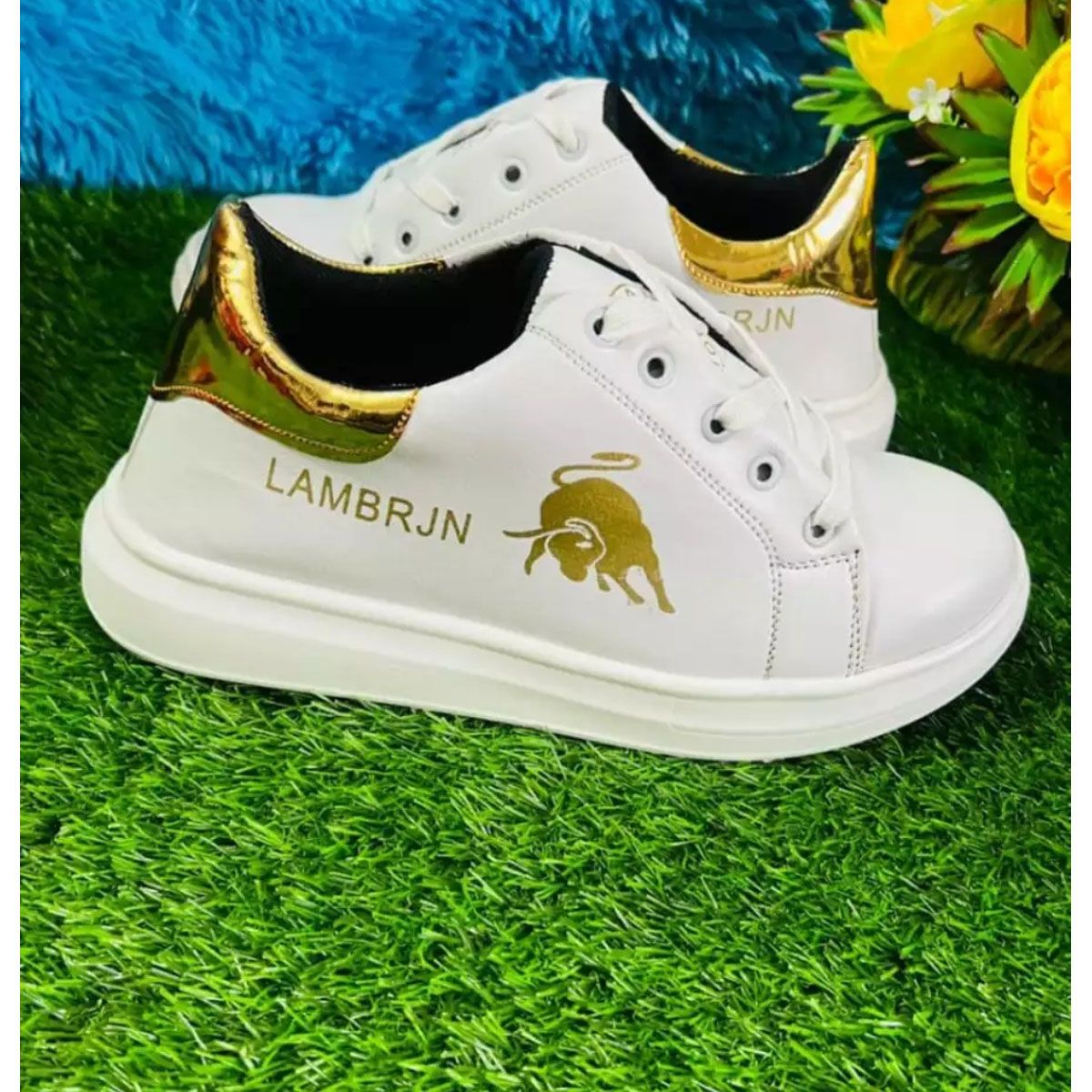 Exclusive light weight trendy sneakers for men.