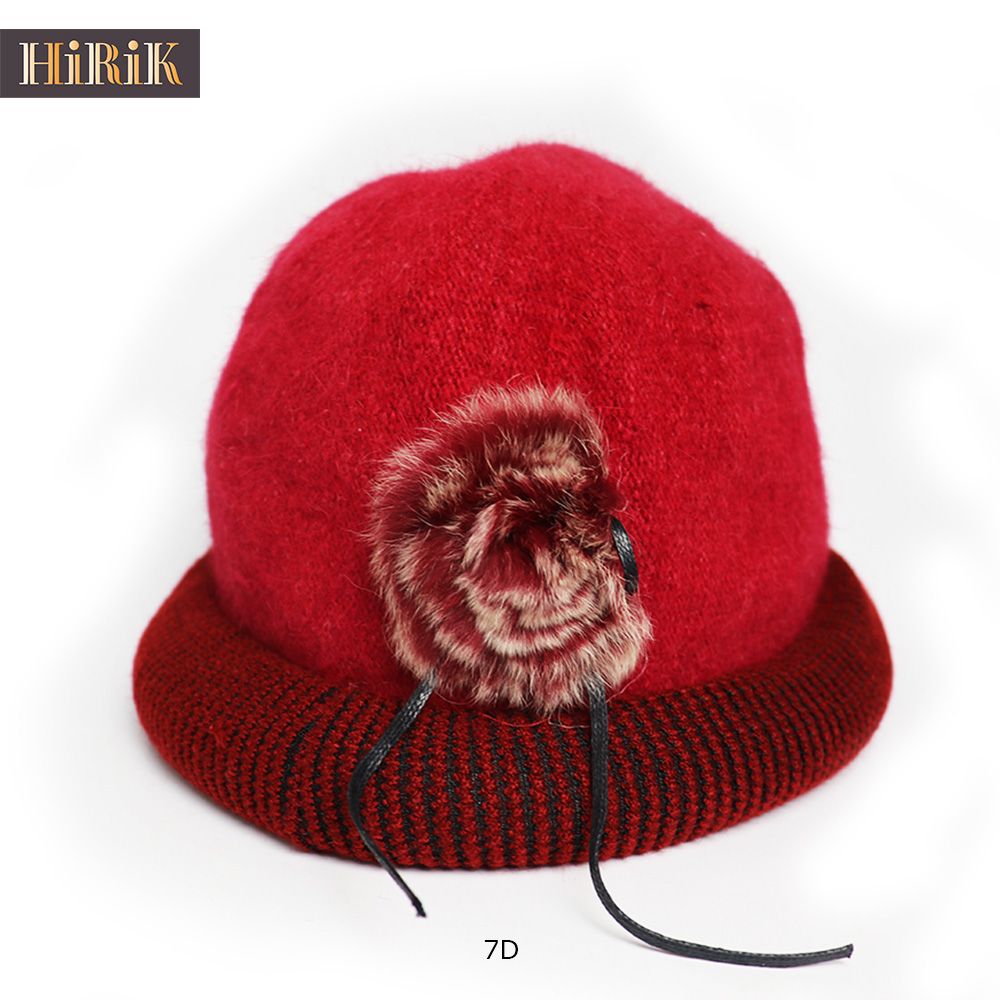 Stylish Winter Hat For Girls.