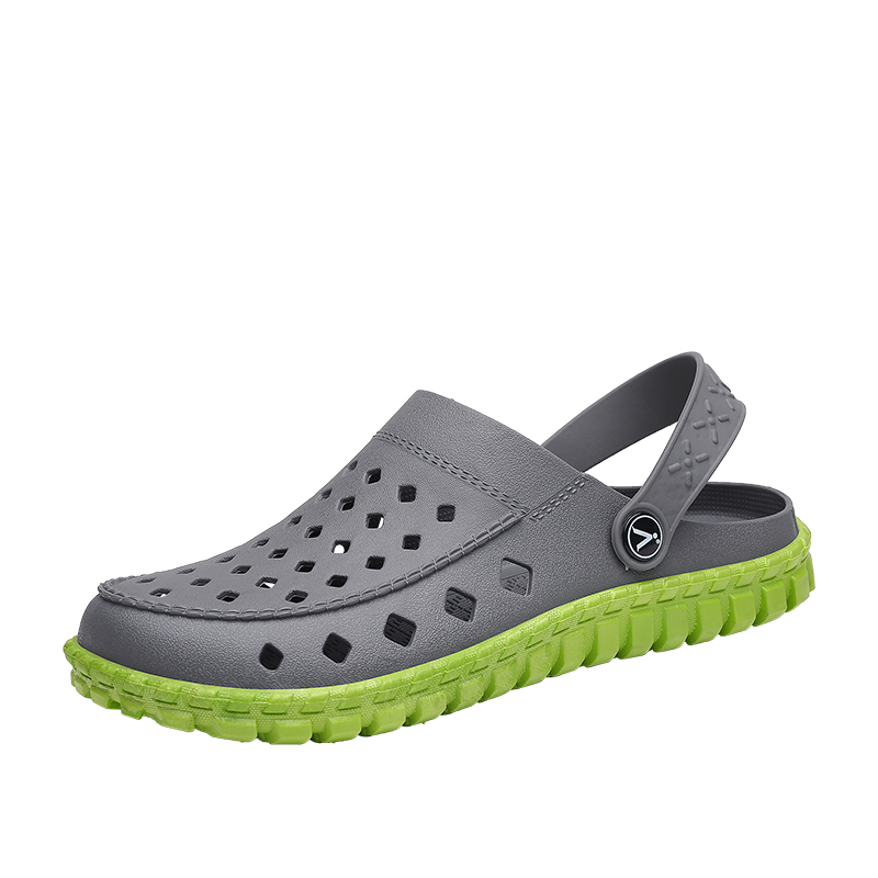 Men Sandals 2020 New Summer Shoes Slip-on Clogs Water Breathable Lightweight  Casual Beach Slippers Fashion Men Sandals