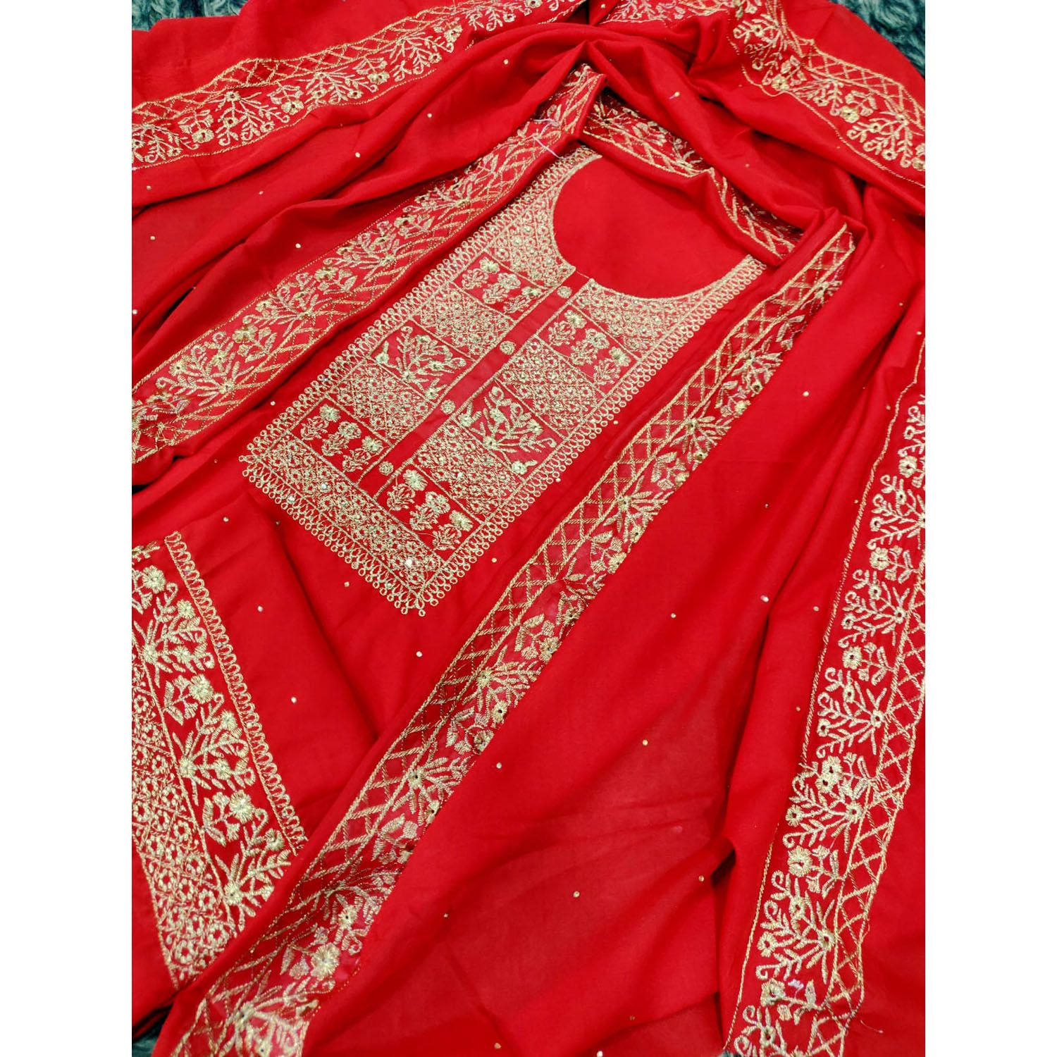 New  Unstitched Georgette Salwar Kameez Three Piece For Women