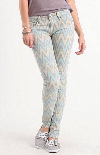 Ladies  Printed  Skinny  Pant