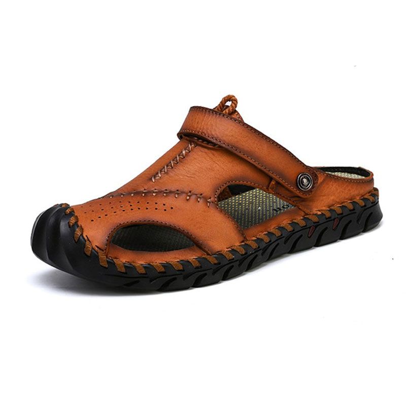 New Big Size 38-48 Leather Men Sandals Summer Quality Beach Slippers Casual Sneakers Outdoor Roman Beach Shoes Handmade Hollow