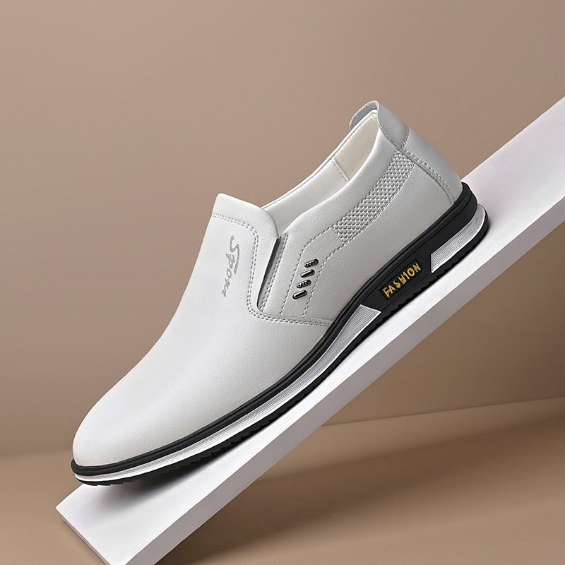 New Fashion Men Loafers Men Leather Casual Shoes High Quality  Moccasins Men Driving Shoes Male Footwear Uni 2021