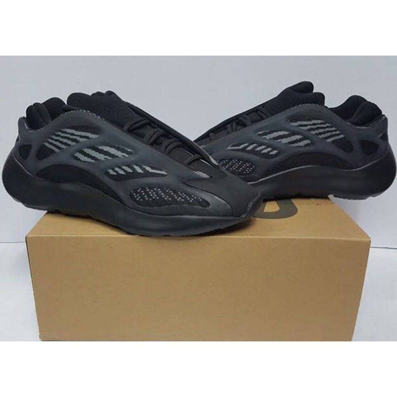 Men's shoes yeezyboost 700-v3 Sneakers vietnam