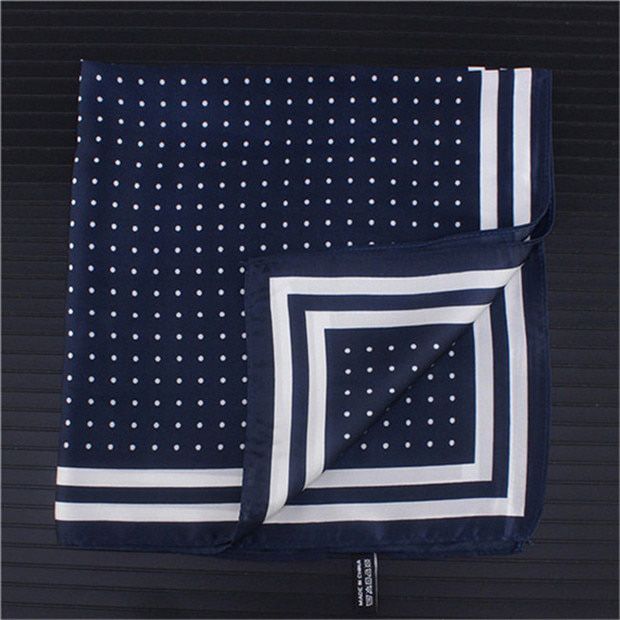 Van gogh Oil Painting Silk Scarf Bandanna Women Scarf Fashion Square Scarves Head Scarf Neck Tie Band Professional Neckerchief