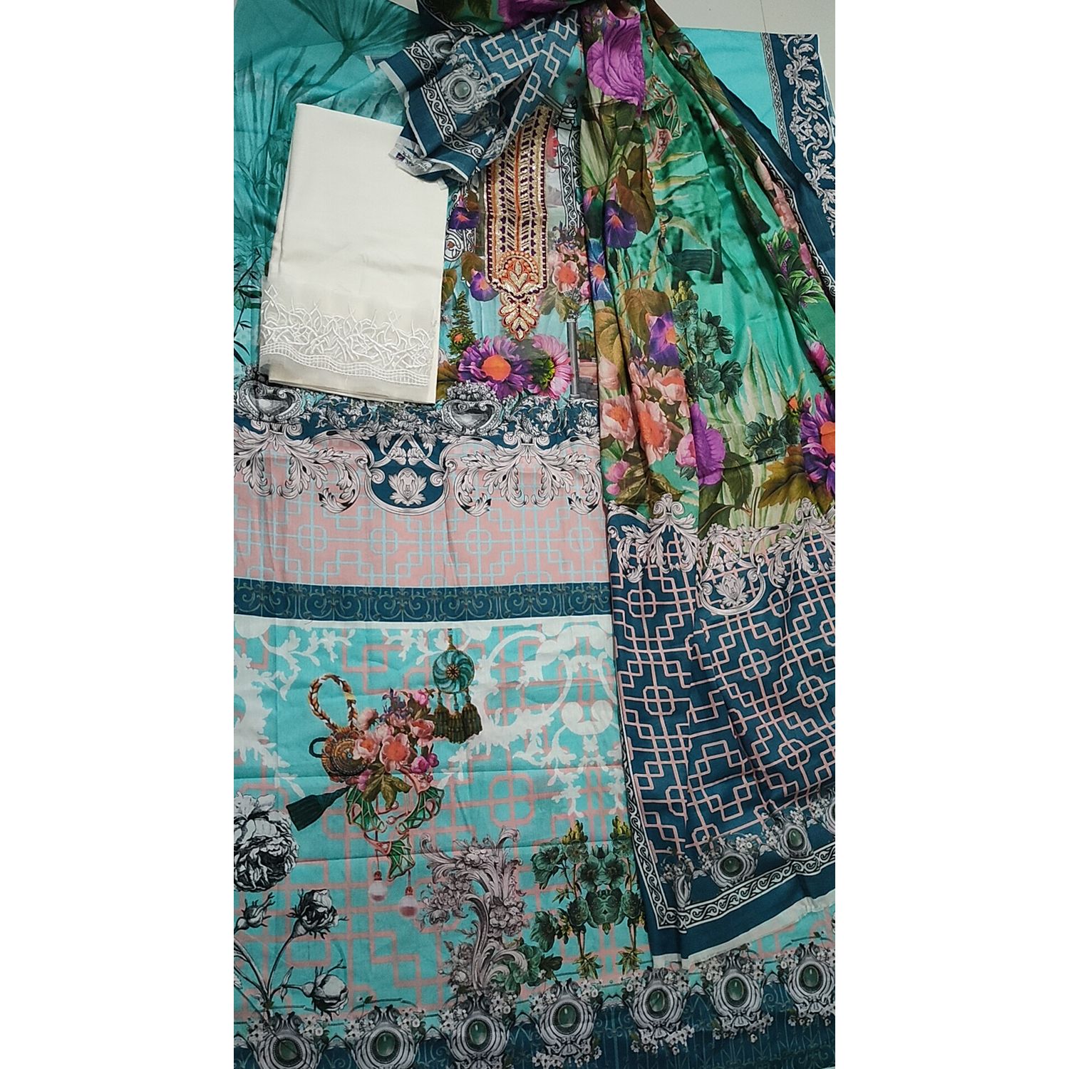 New unstitched High Quality Three pcs