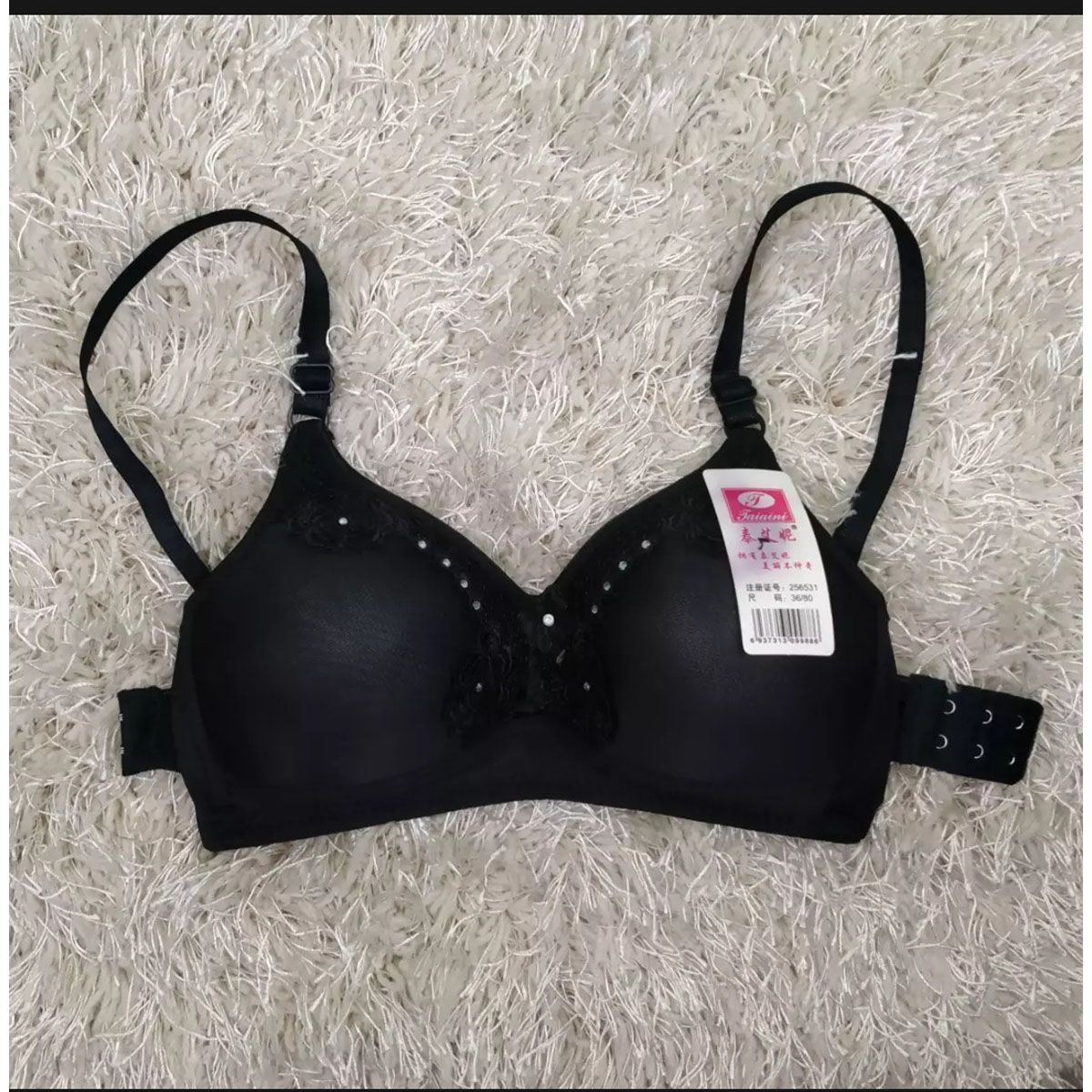 China Foam Bra for Women And Girls Body Fitting Comfortable Chinese Foam Cup Bra for Stylish Women