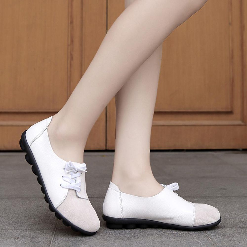 Women's Large Size Solid Color Soft Bottom Comfortable Shoes Retro Nurse Shoes