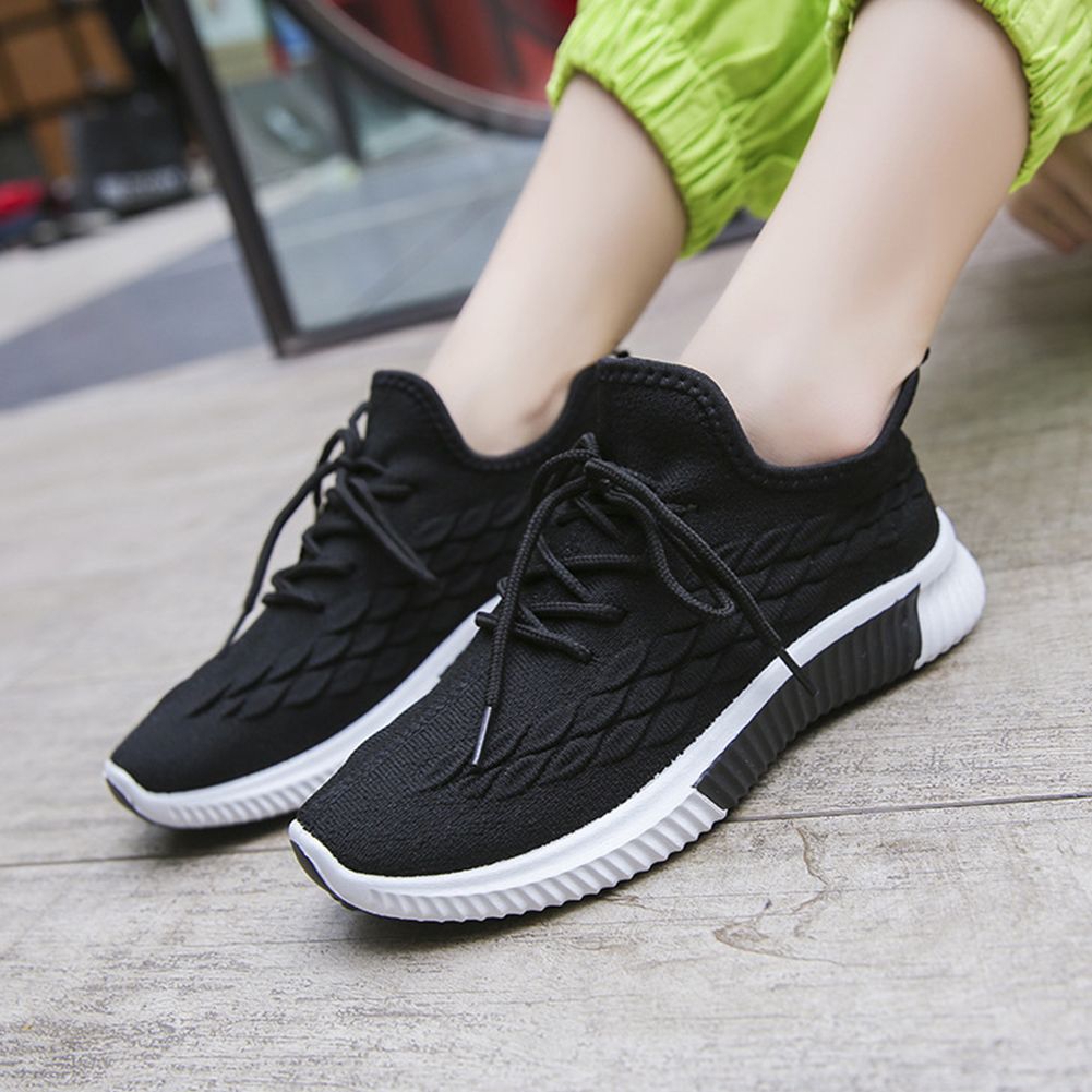 Yfashion Women Breathable Sneakers Flying Weaving Round oe Lace-up Casual Flat Sports Shoes