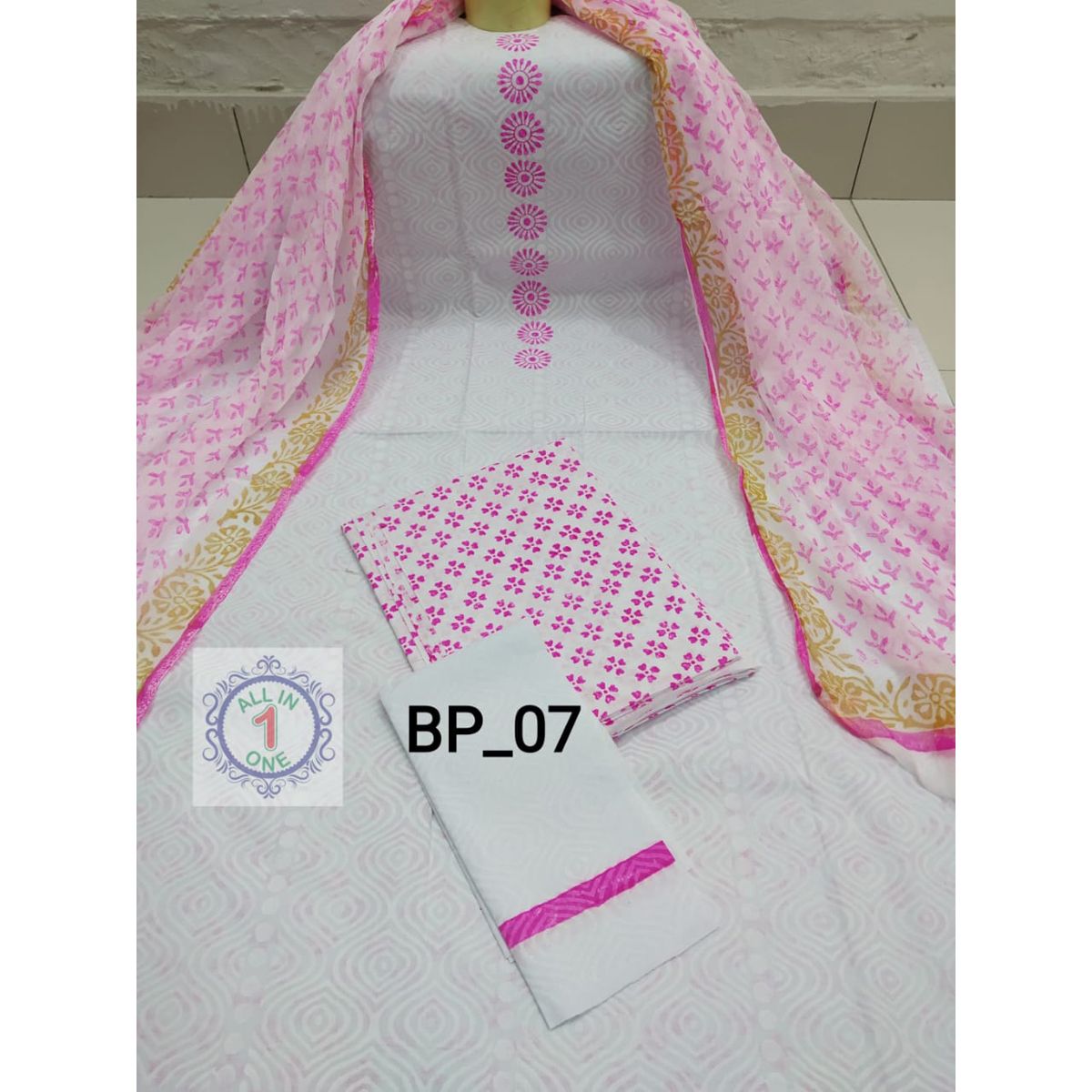 New Unstitched High Quality Cotton Block Print Three Piece For Women