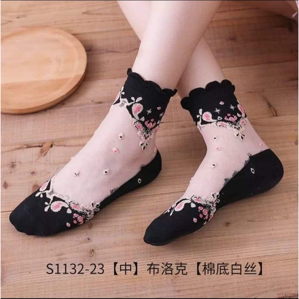 1 Pair Fashionable Stylish Socks For Women & Girls