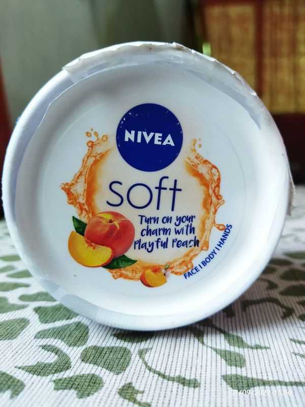 Nivea soft cream