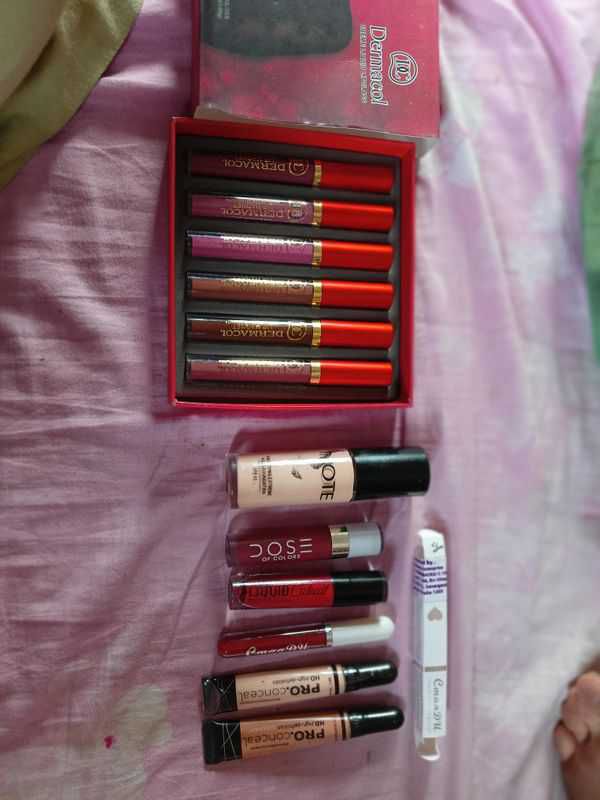 Makeup Cosmetics for sell