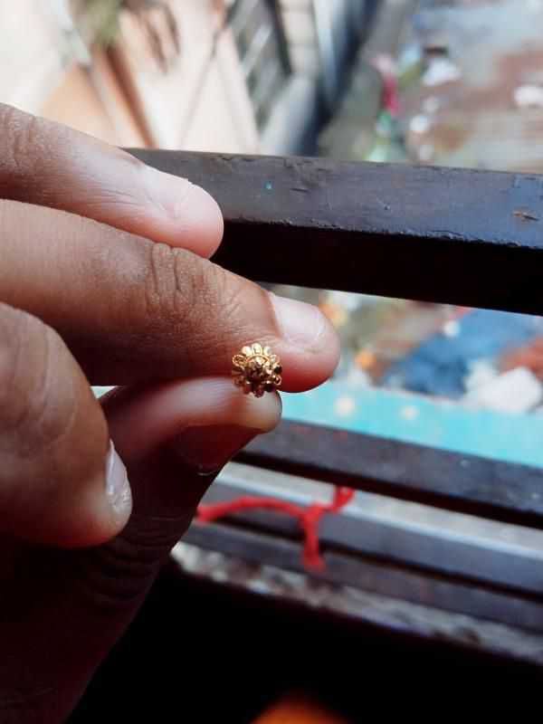 Nose pin । Rearly used....Look like new...