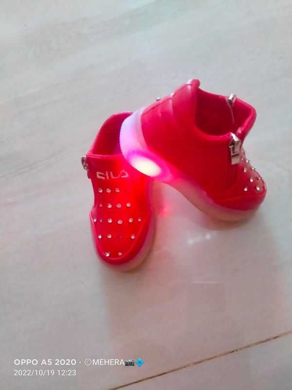 Baby shoes for sell