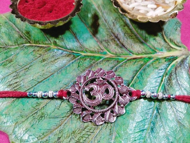 Rakhi Set  (1-Rakhi with Roli Chawal Combo)