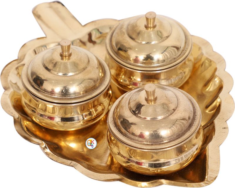 KDT Brass Supari Plate Haldi Kumkum Thali Containers Puja Plater Brass  (1 Pieces, Gold)