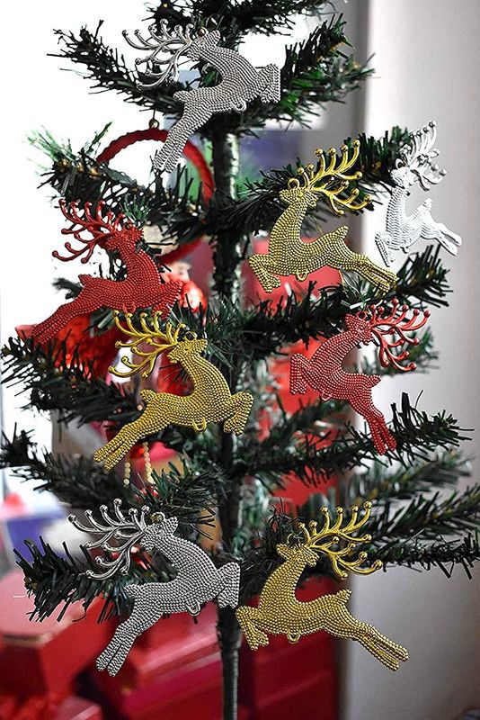 THE SD STORE CHRISTMAS DECORATION Reindeer Figure Pack of 6 MULTICOLOUR HANGING ORNAMDENTS Hanging Ornaments Pack of 6