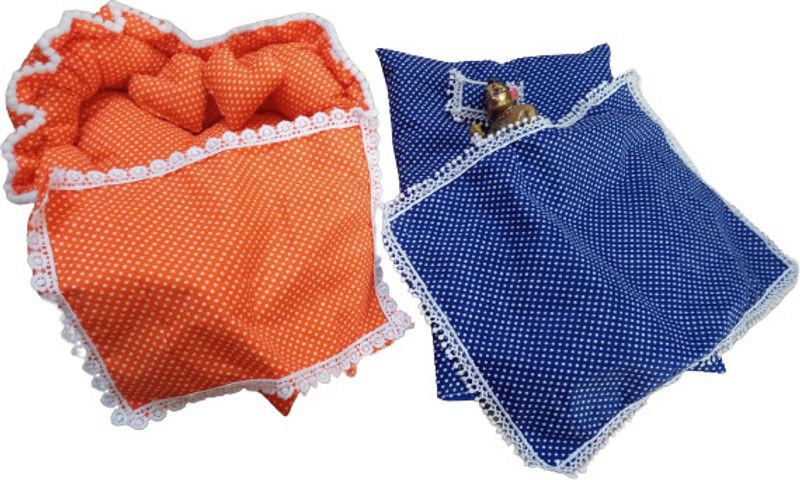 set 2 laddu ji cotton bister set\cotton heart shep gadi( any random size 5to6 L) Dress  (Cotton)