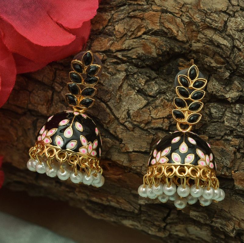 Zcarina 2010120_Pearl_Enamal  (1 pair of Earrings)