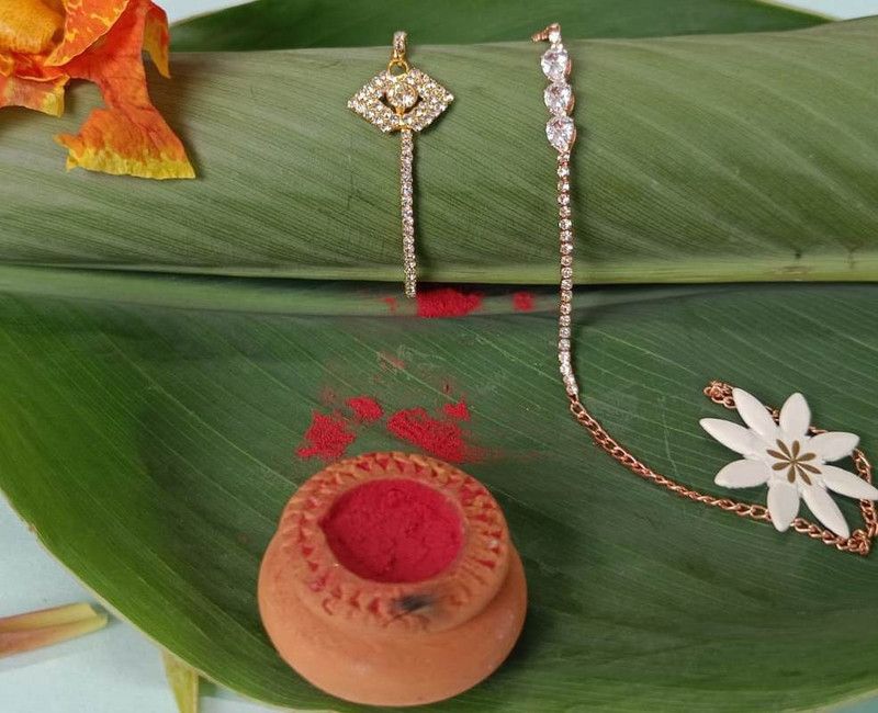 Rakhi Set  (2 Rakhi 1 Roli Chawal)