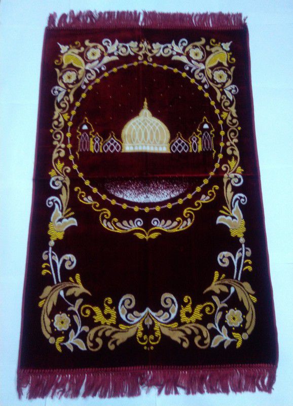 Hadi international Velvet Prayer Mat  (Maroon, Large)