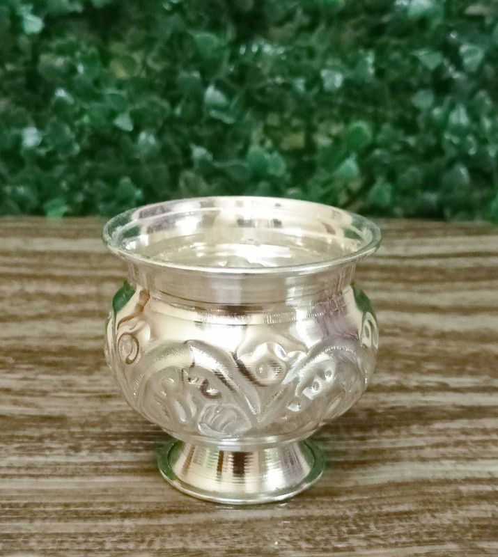 German Silver Nagas Kumkum Bowl With Stand For Pooja/ Size : 2 In, Weight : 50 G Silver Plated  (1 Pieces, Silver)