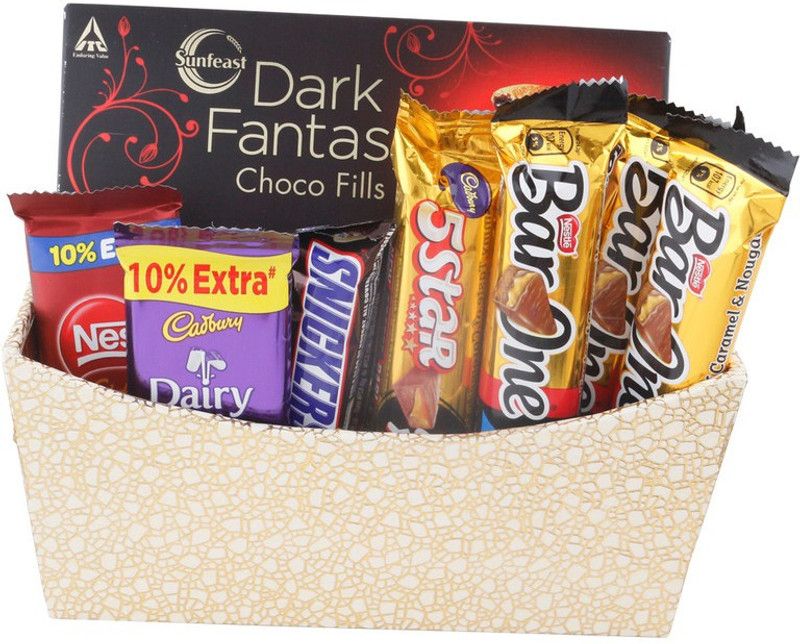 SurpriseForU Premium Chocolate Gift Basket | Chocolate Gift Combo  (204)