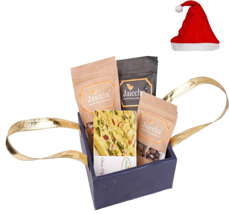 Jaiccha Christmas Gift-Handle Basket of Soan Papdi, Butter Chakli Sticks, Wheat Puffs and Chocolate Coated Almonds Combo  (Handle Basket, Soan Papdi 200gms, Butter Chakli Sticks 100gms, Wheat Puffs 50gms, Chocolate Coated Almonds 100gms, 1 Santa Cap)