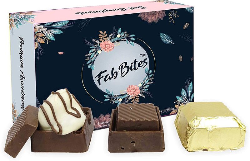 FabBites Milk Chocolate Almond Delight - White Chocolate and Milk Chocolate Almond-260 gram Bars  (260 g)